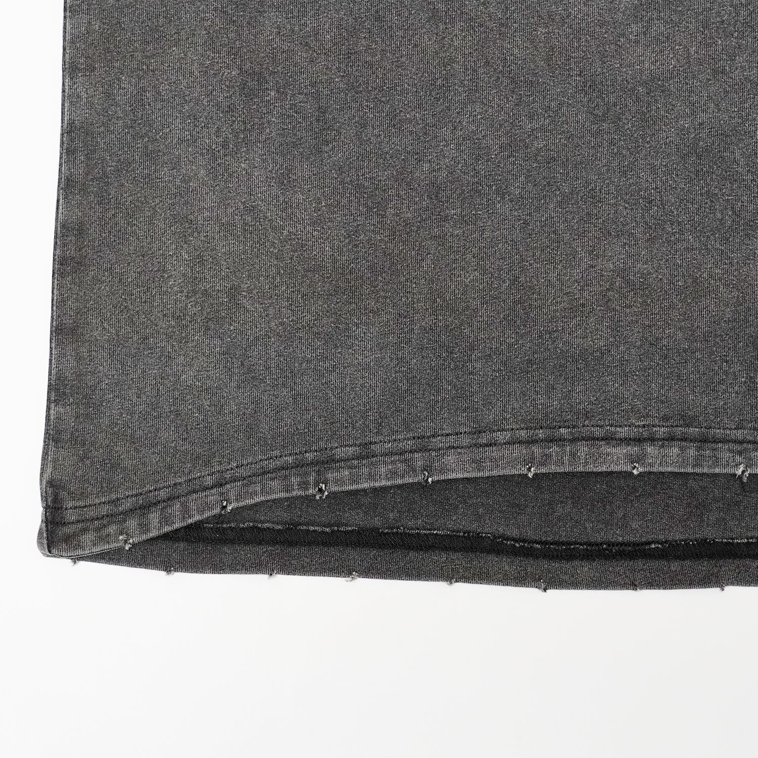 T.C.R PASSER OUTRE TEE - BLACK