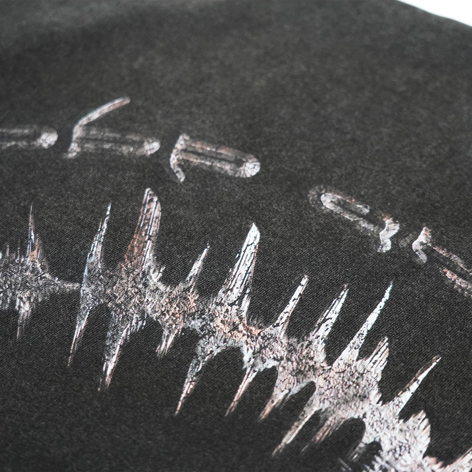 T.C.R WAVE CORE TEE - BLACK