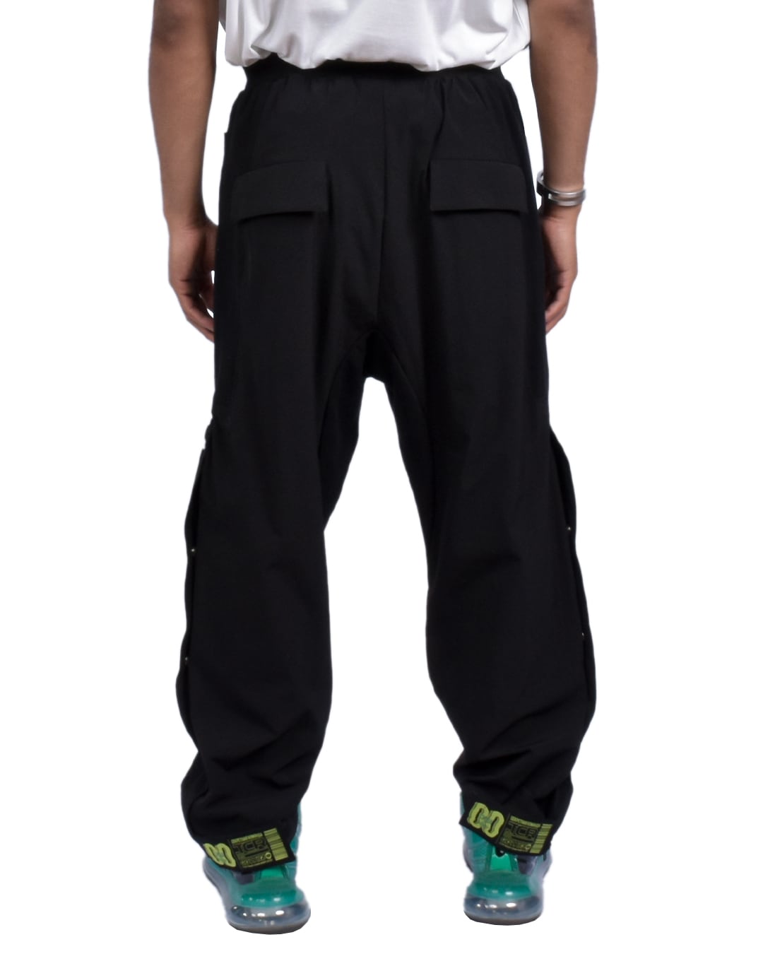 T.C.R EQUIPMENT SHELL JOGGER V3 - BLACK/BLUE GREEN