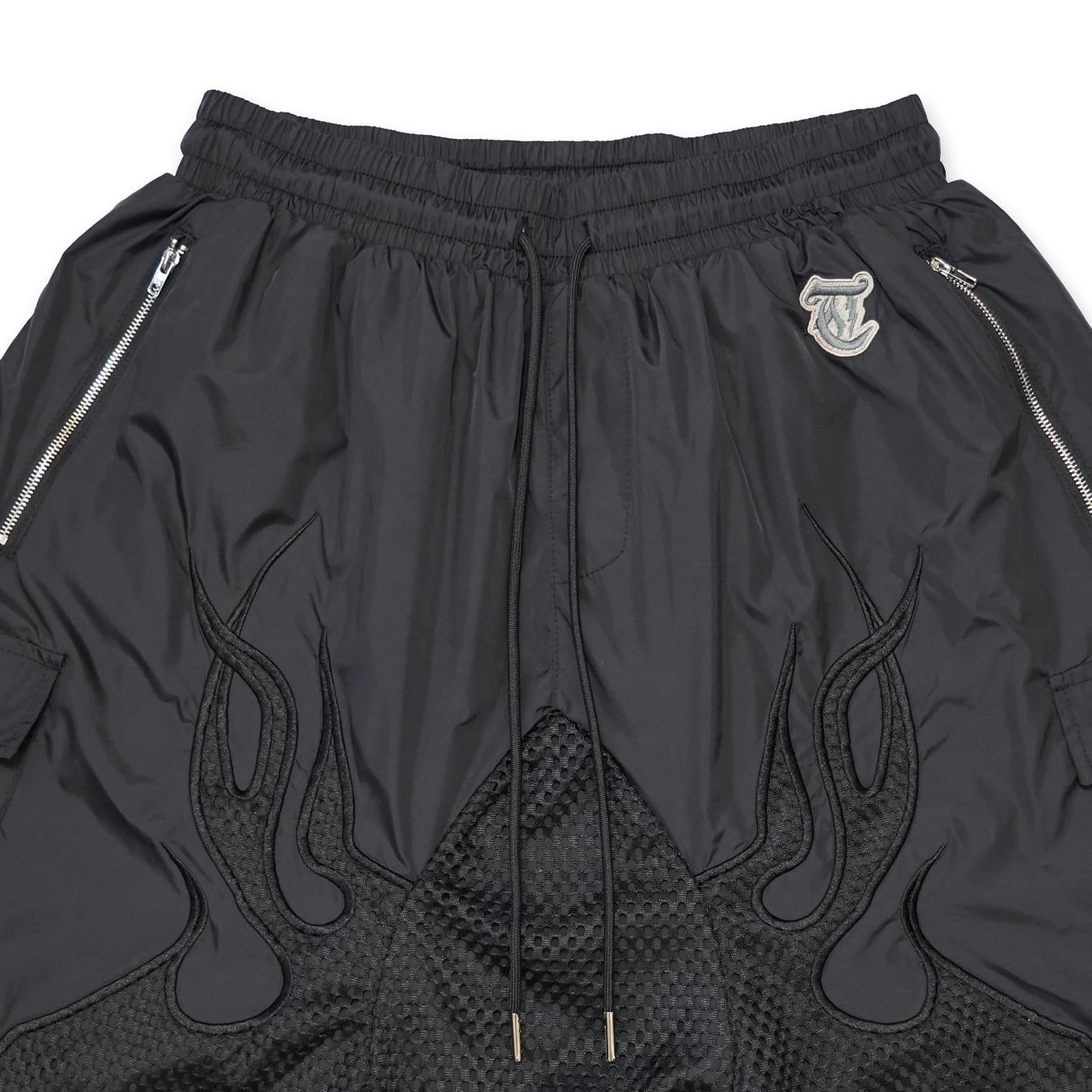 T.C.R FLAME SARUEL NYLON SHORTS - BLACK