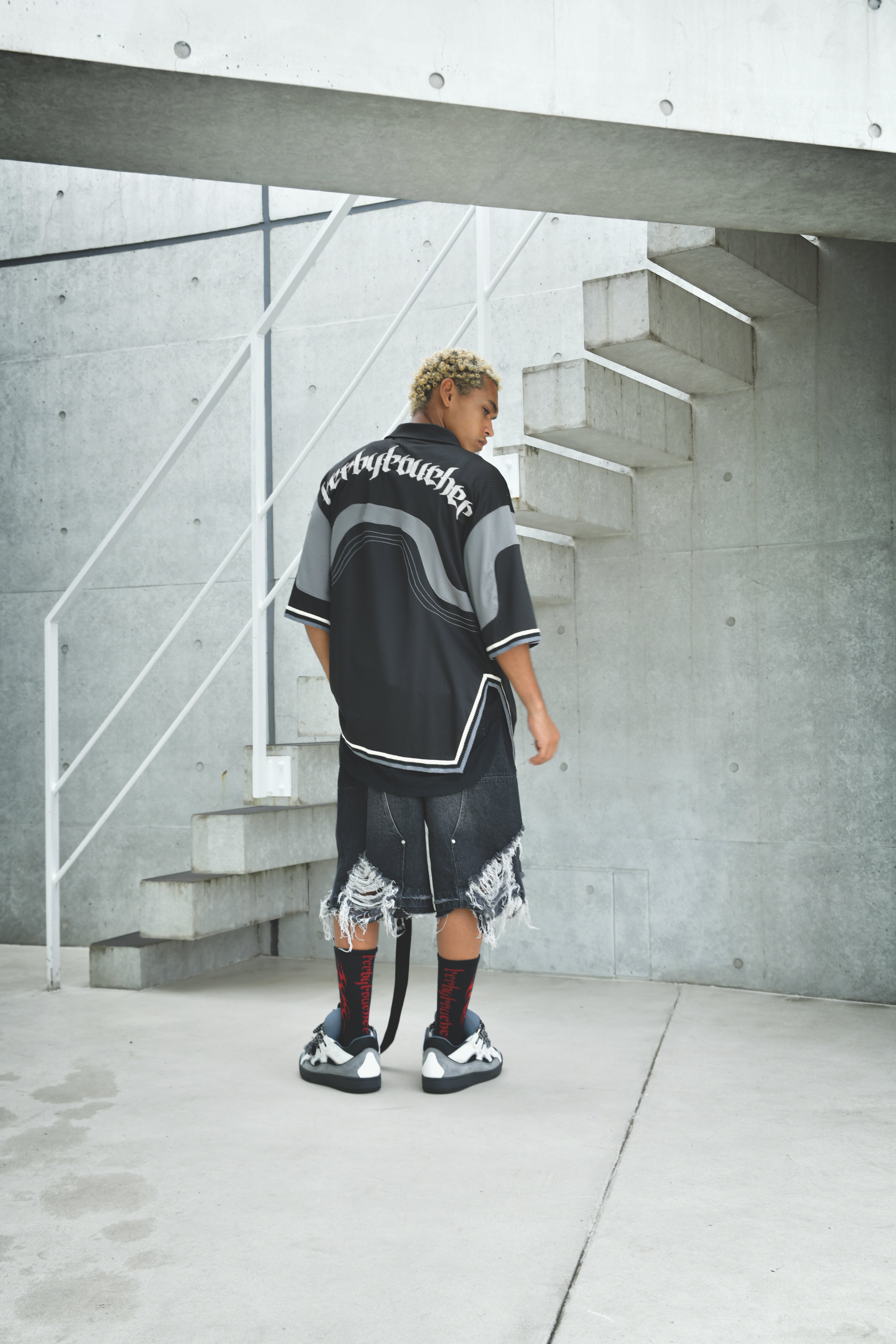 T.C.R CNTRL MESH SHIRTS - BLACK