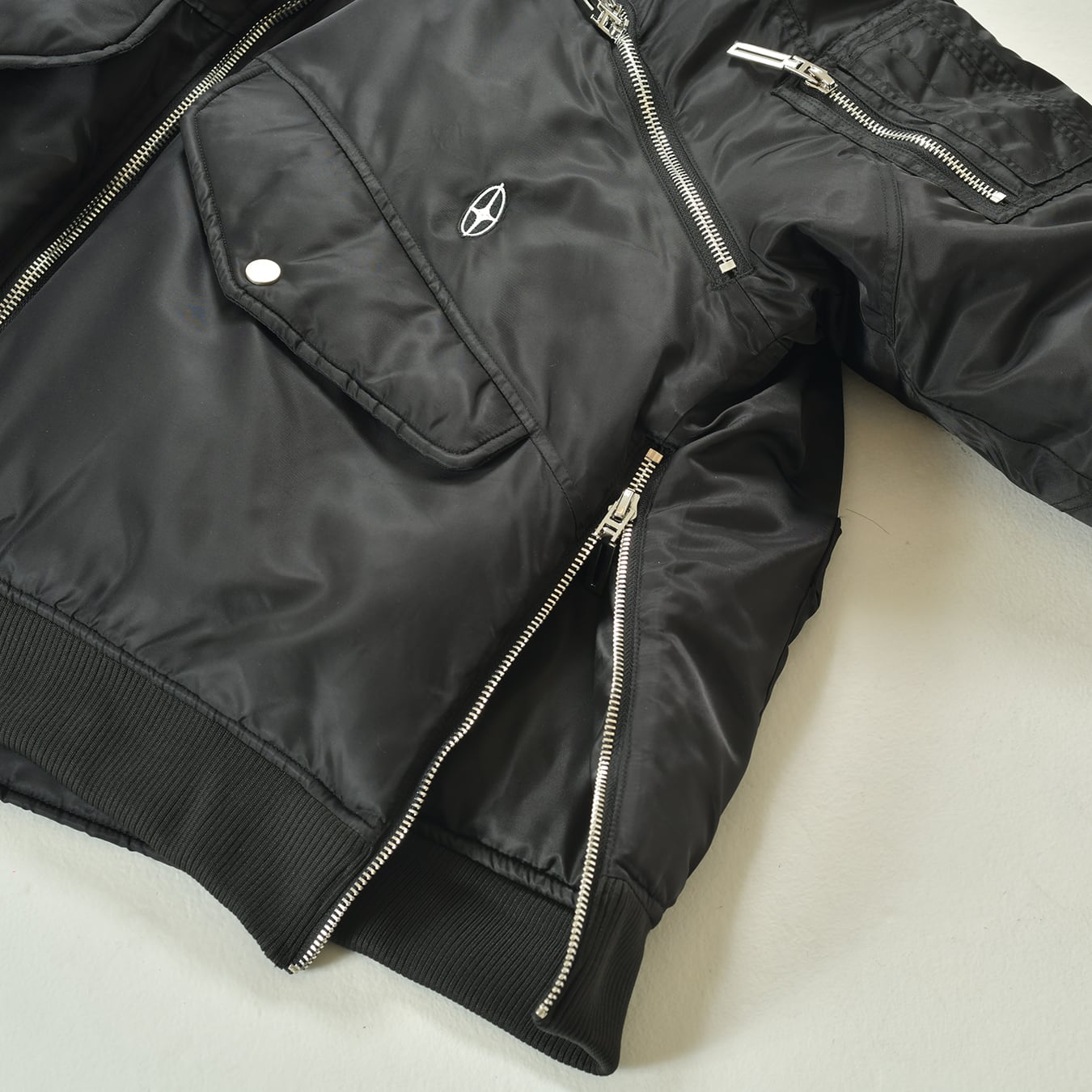 T.C.R MA-1 PADDED BOMBER JACKET - BLACK
