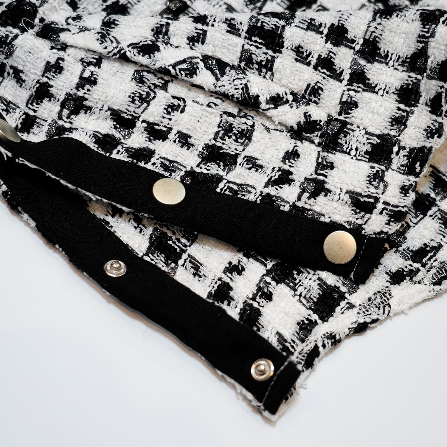 T.C.R MONOGRAM LOGO TWEED SHIRTS JACKET - BLACK / WHITE