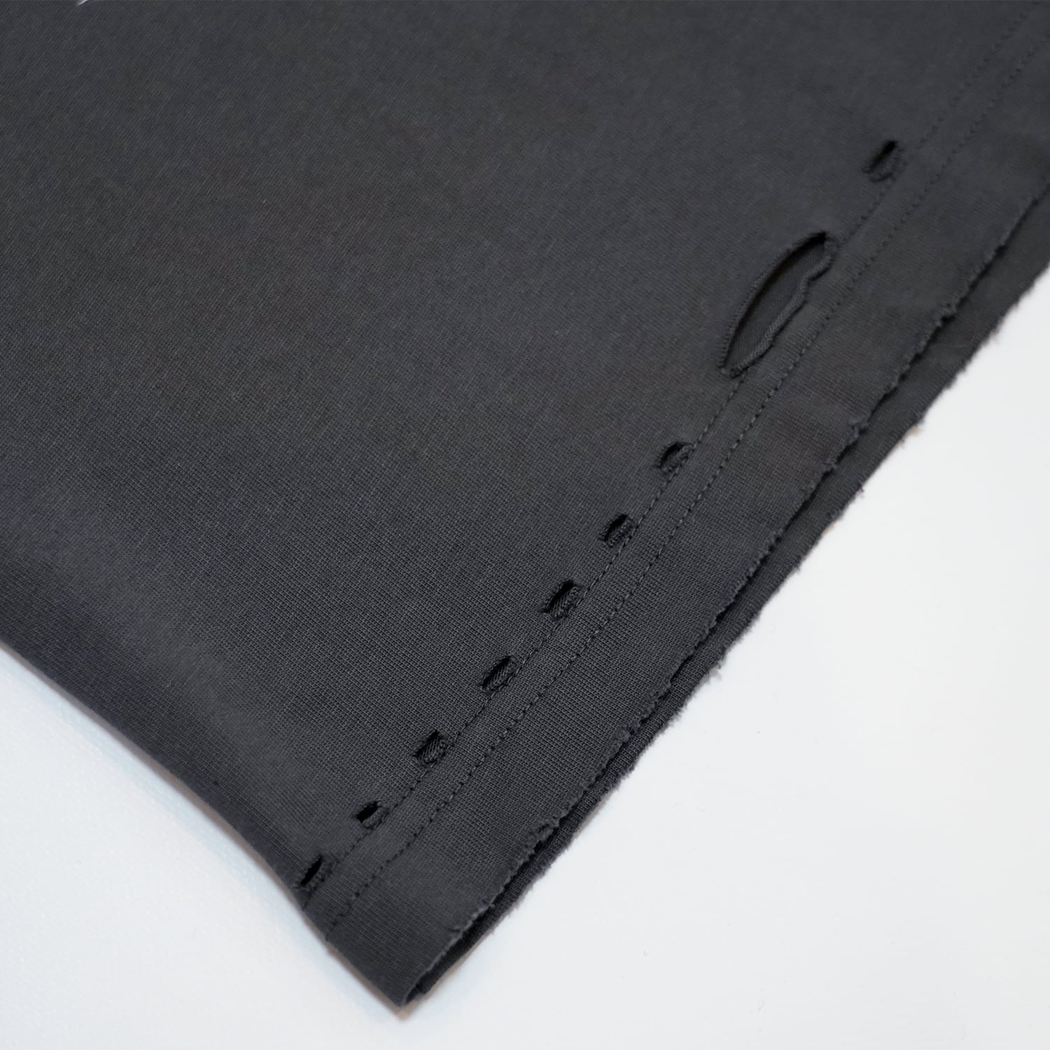 T.C.R CHROME ARMOR L/S TEE - BLACK