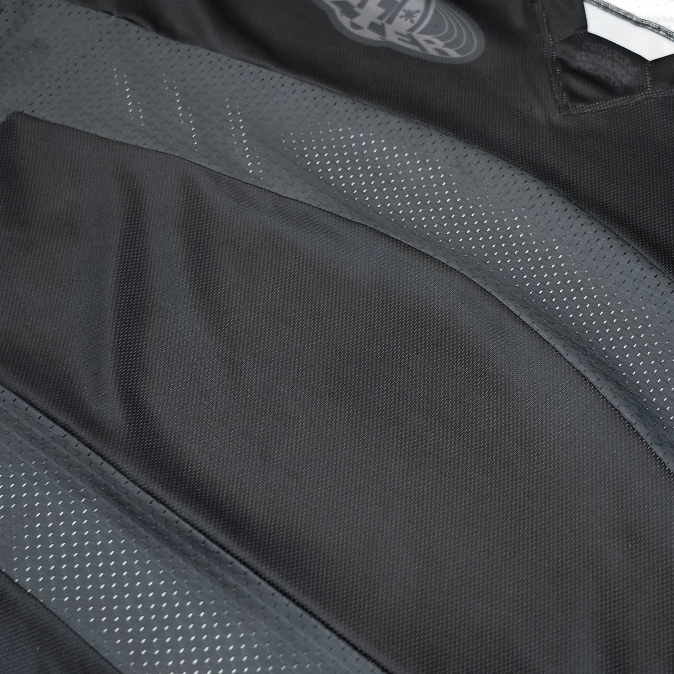 T.C.R WIDE FIT HOCKEY JERSEY - BLACK
