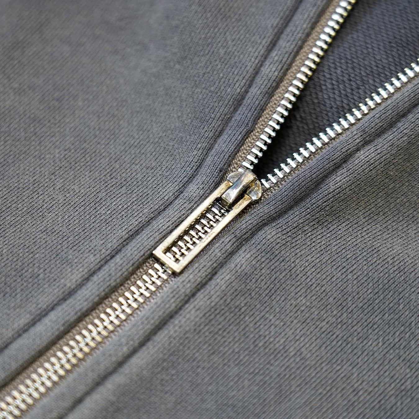 T.C.R DISTRESSED WASHED FULL-ZIP  BAGGY HOODIE - KHAKI