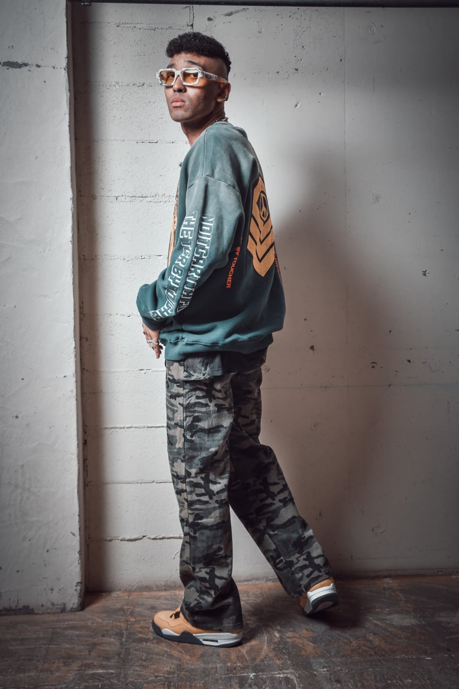 T.C.R MOTHER CREW NECK SWEAT SHIRT - BLACKISH GREEN