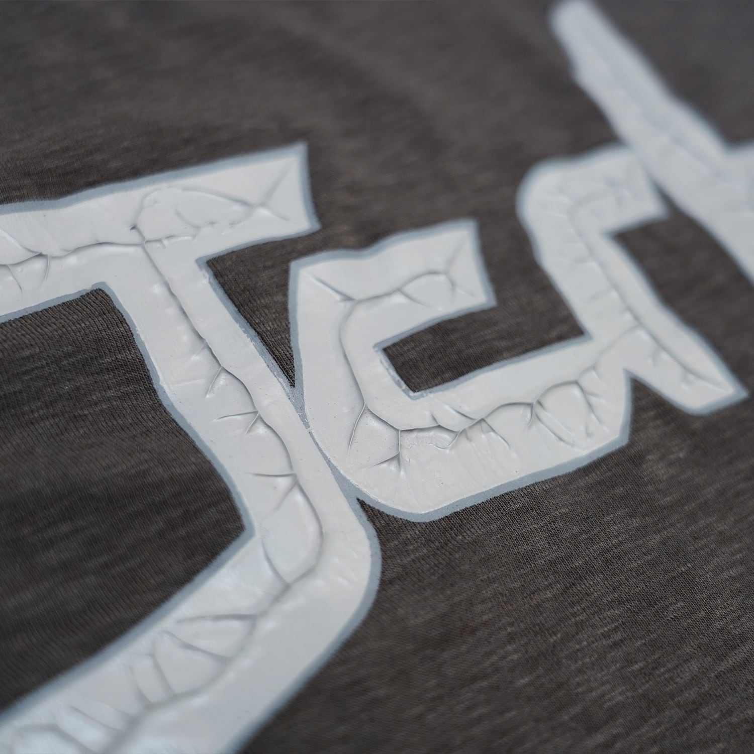T.C.R LIQUID LOGO DOLMAN S/S TEE - GRAY