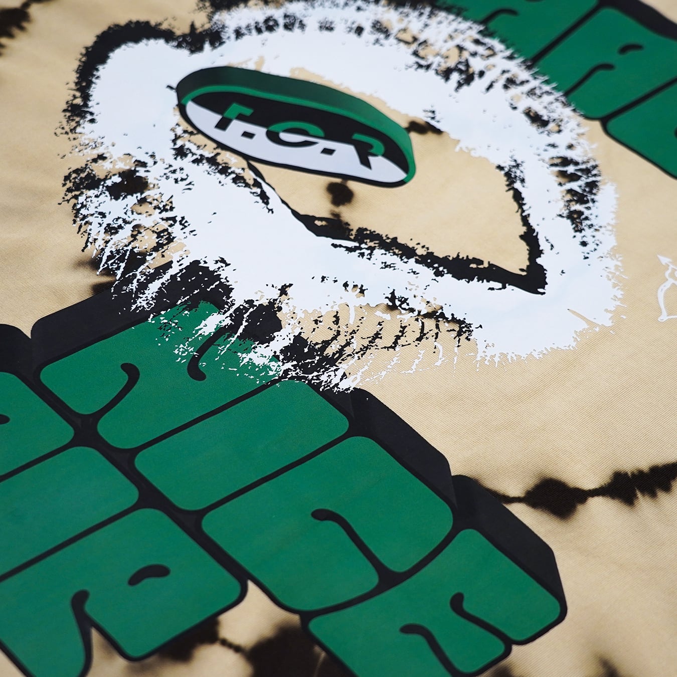 T.C.R DRIP SMILE TIE DYE S/S TEE - KHAKI