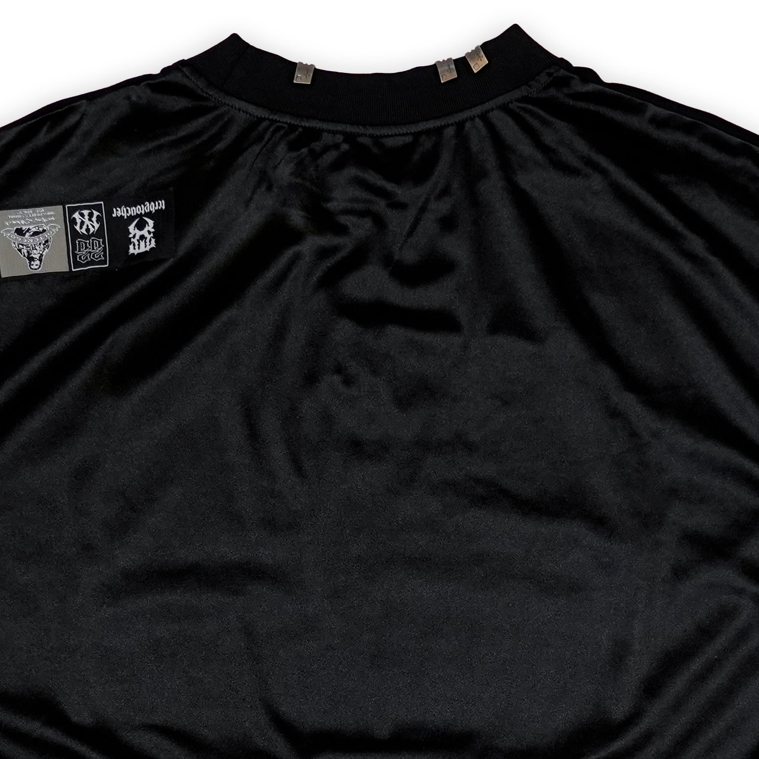 T.C.R NIGHT RAVER RECONSTRUCTION N/S TEE - BLACK