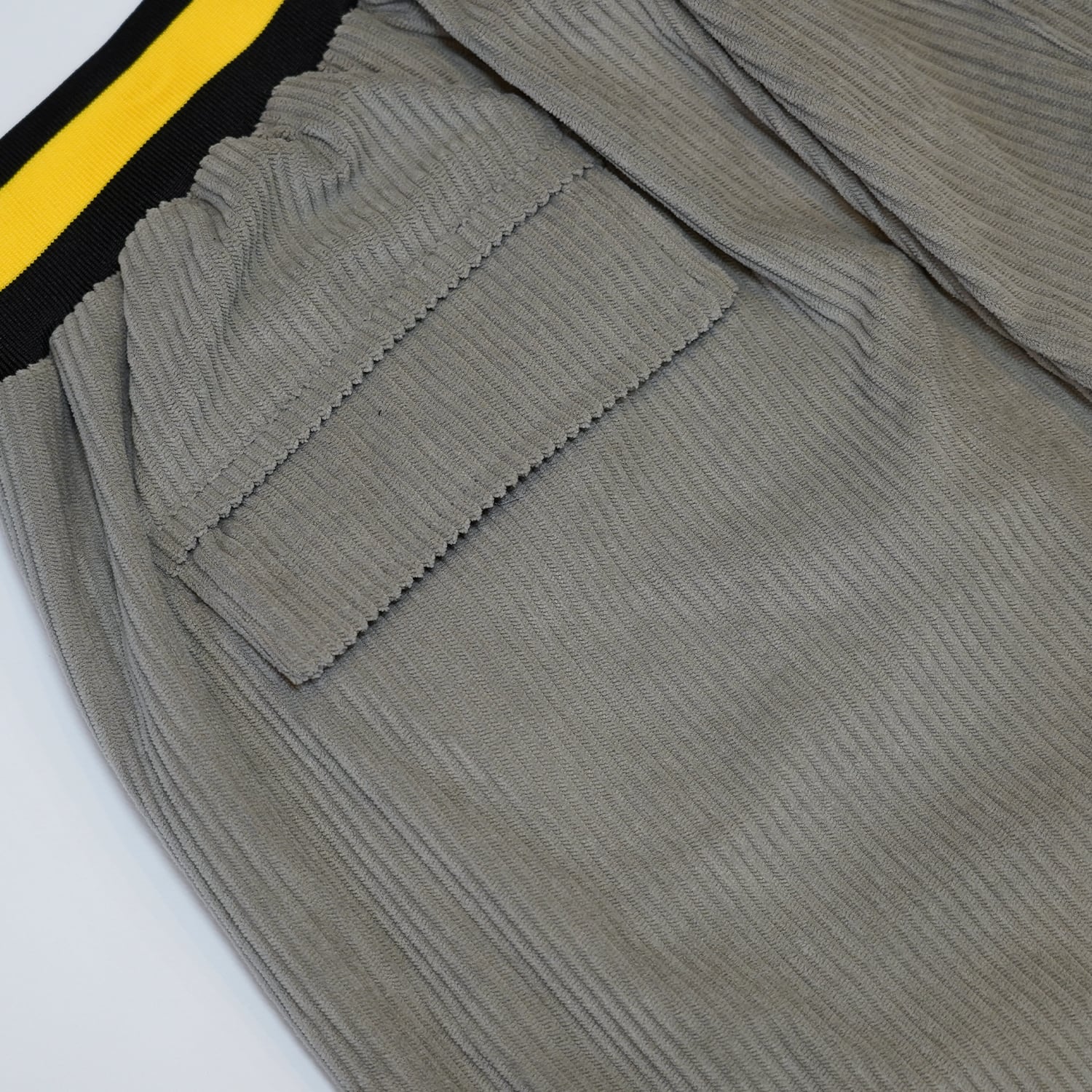T.C.R CORDUROY WIDE EASY PANTS - GRAY