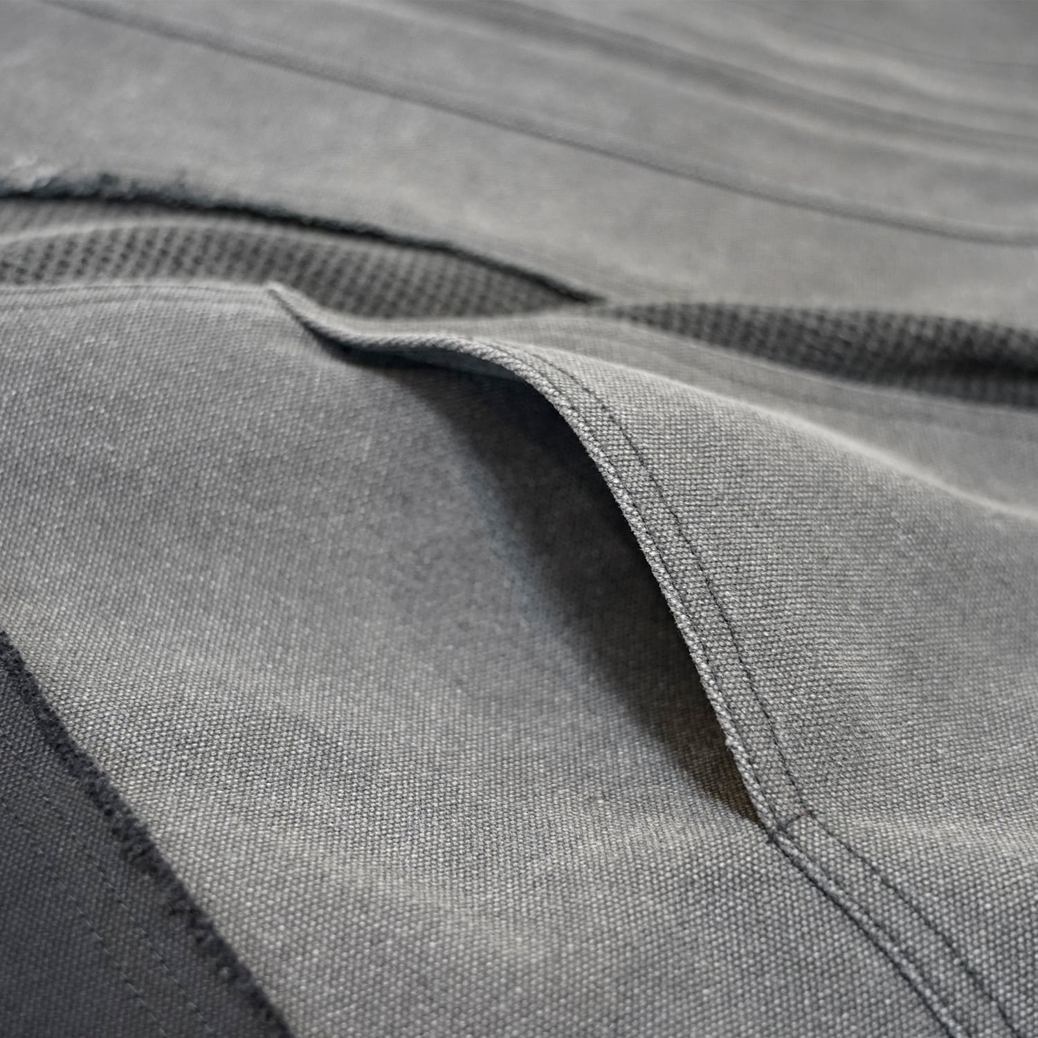 T.C.R DISTRESSED SPLICED BLOUSON - GRAY