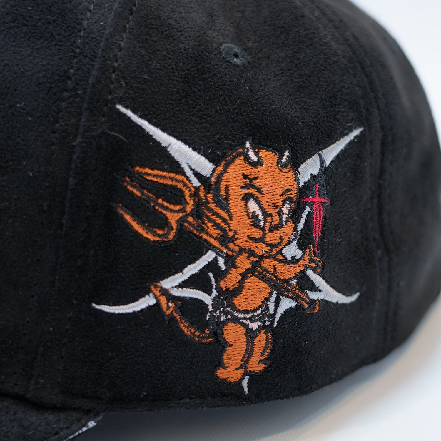 T.C.R LOGO FAUX SUEDE STRAP BACK CAP - BLACK