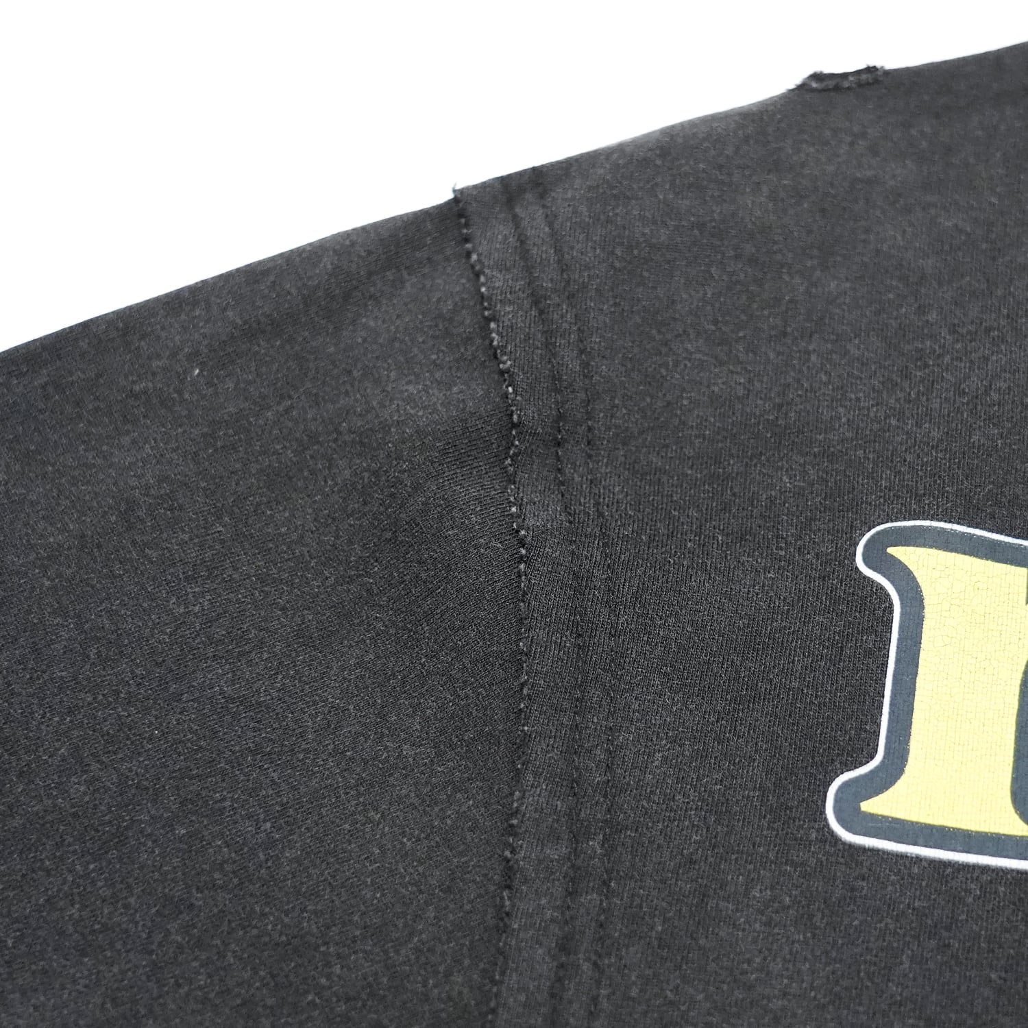 T.C.R NUTOPIA WASHED DAMAGE L/S TEE - BLACK