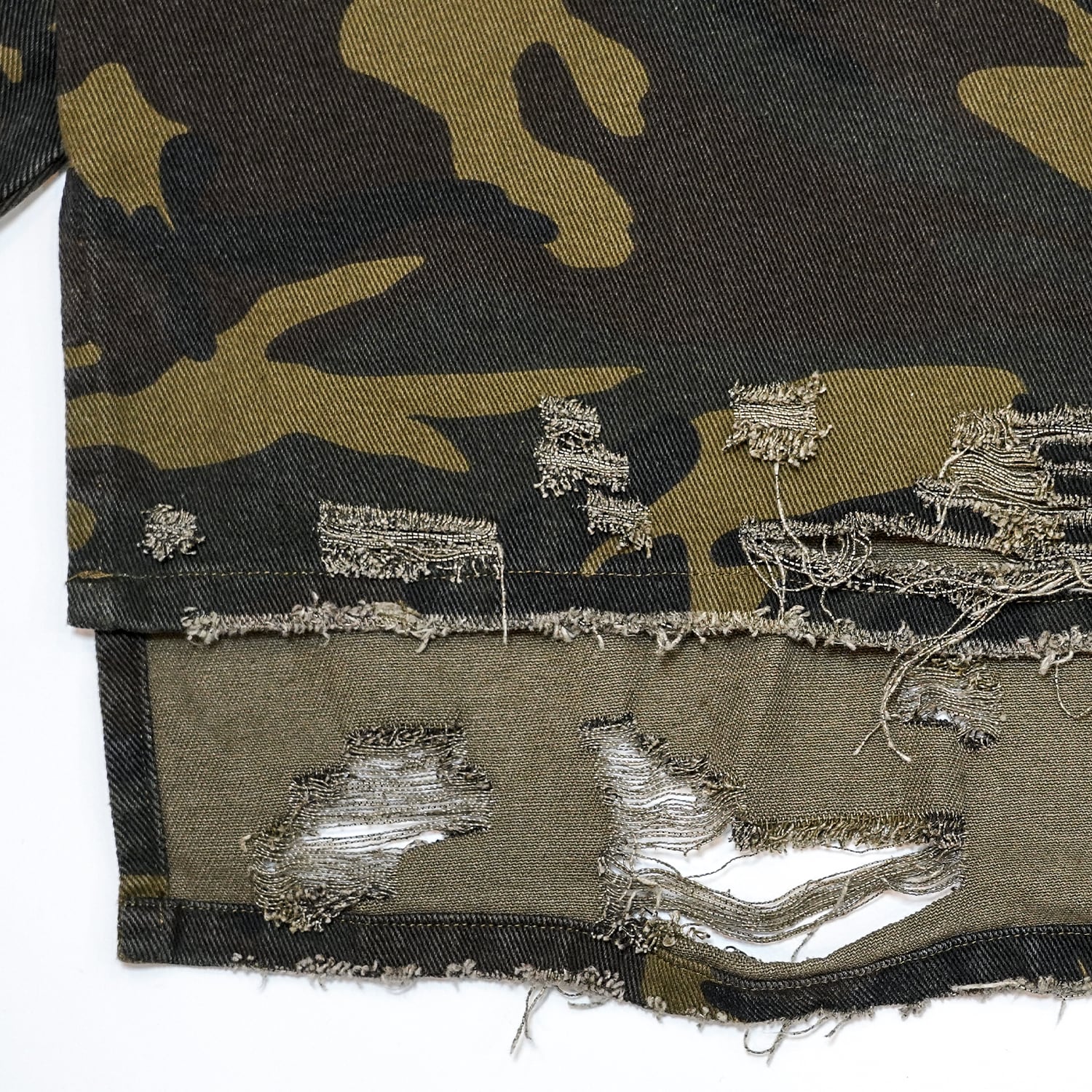 T.C.R DISTRESSED CAMO SHIRTS JACKET - CAMO