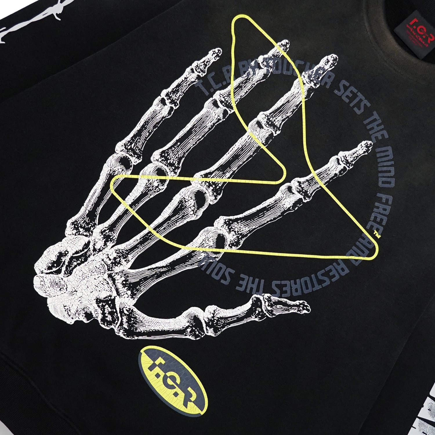 T.C.R IN MY HANDZ CREW NECK SWEAT SHIRT - BLACK