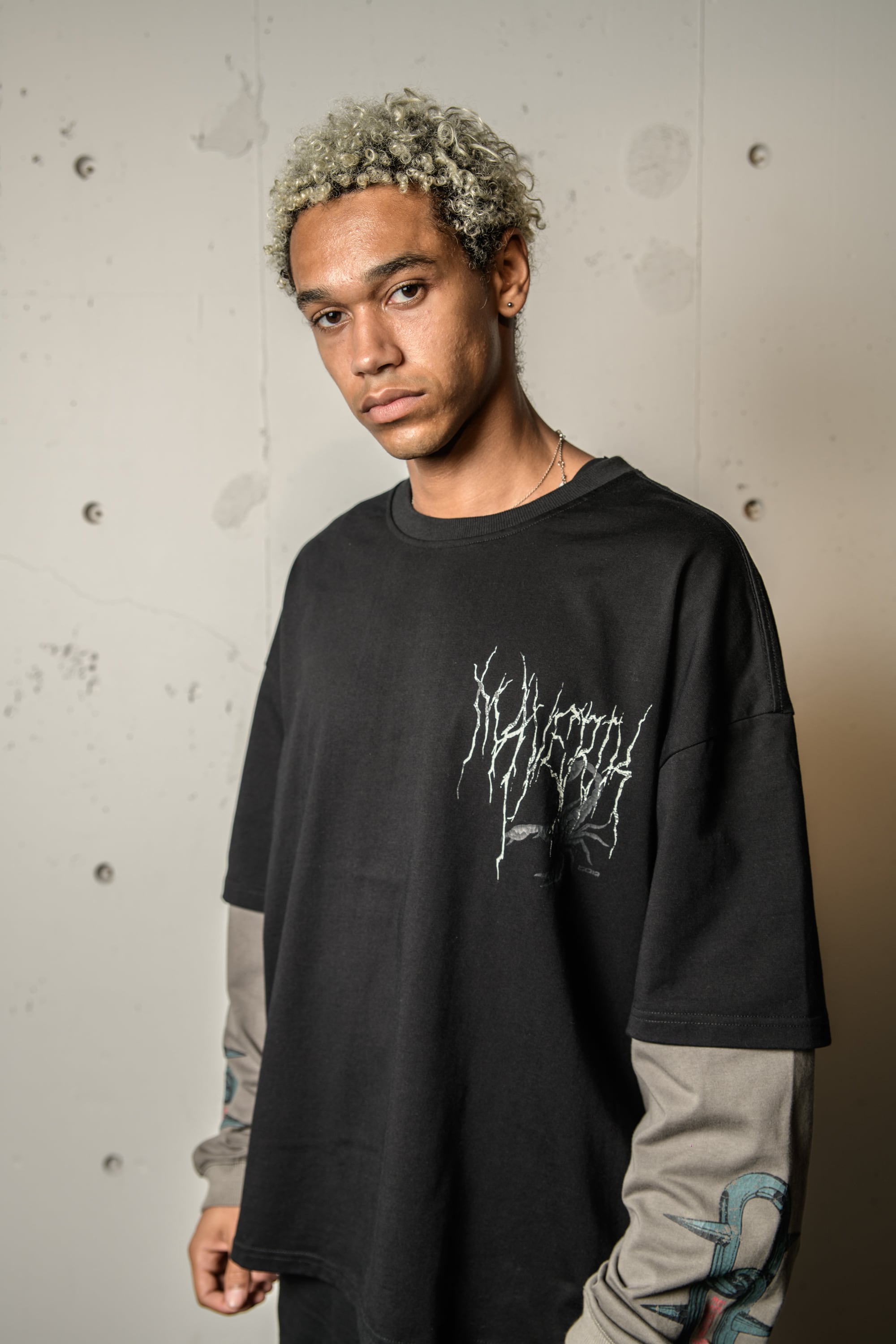 T.C.R MAVERIK LAYERD L/S TEE - BLACK