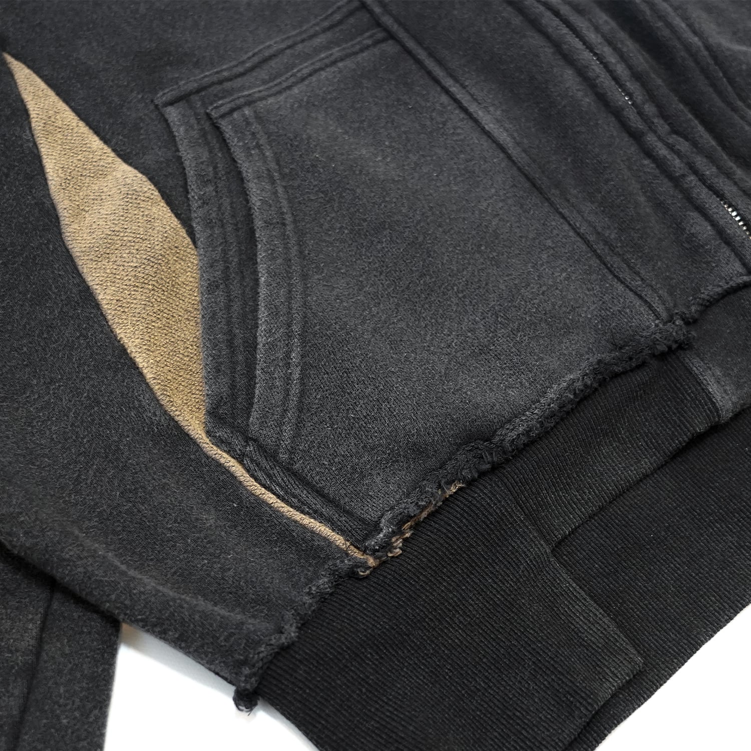 T.C.R ?DARK RIDER ZIP-UP HOODIE - BLACK