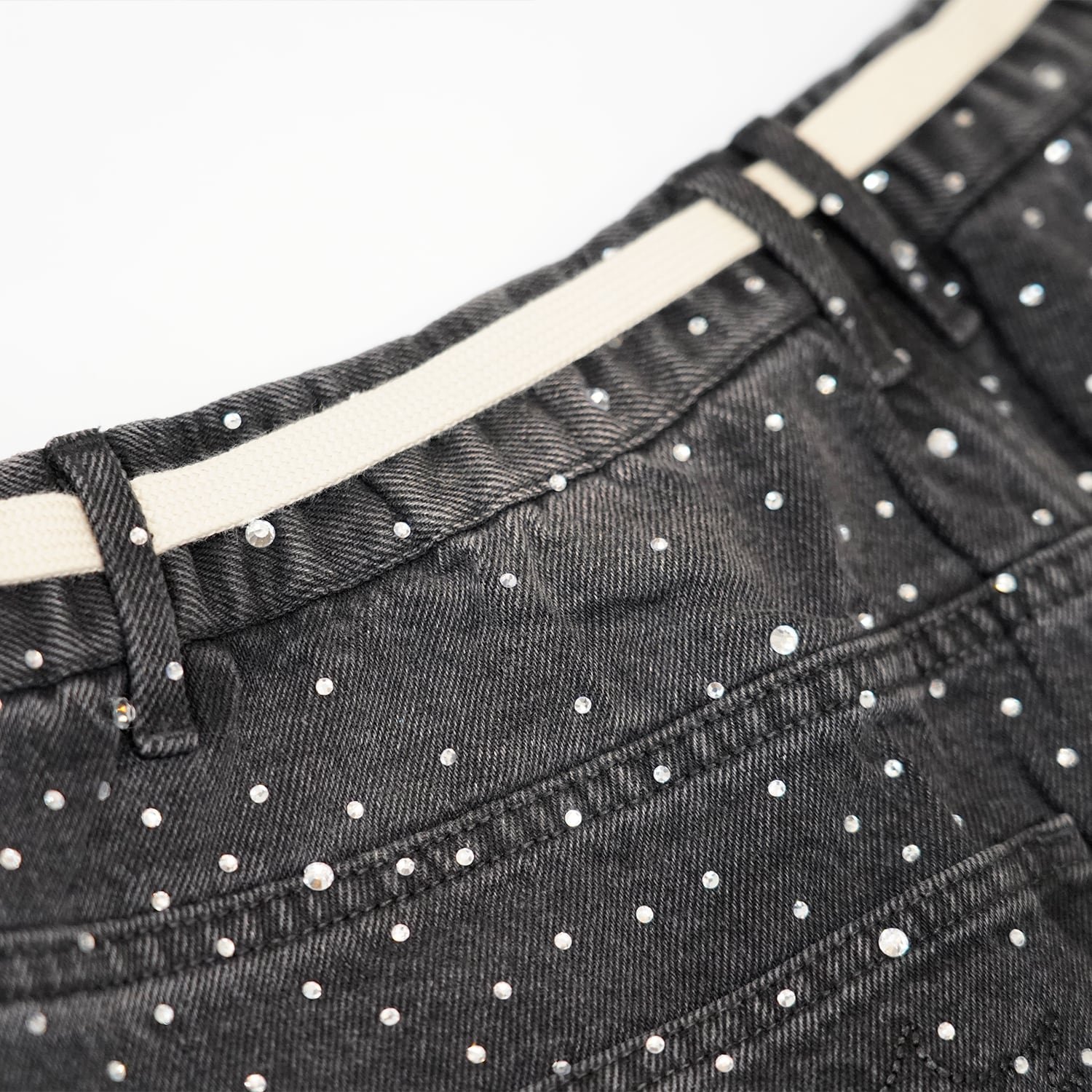 T.C.R RHINSTONE DAMAGE BAGGY DENIM PANTS - BLACK