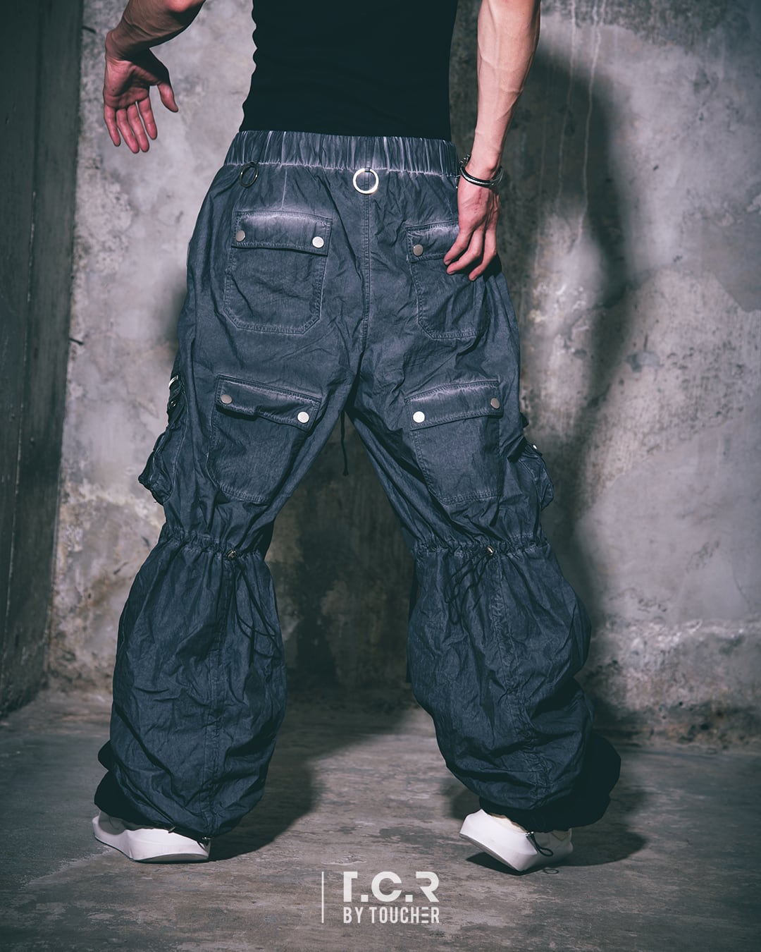 T.C.R TRANSFORM LAYERD BAGGY PANTS - BLACK