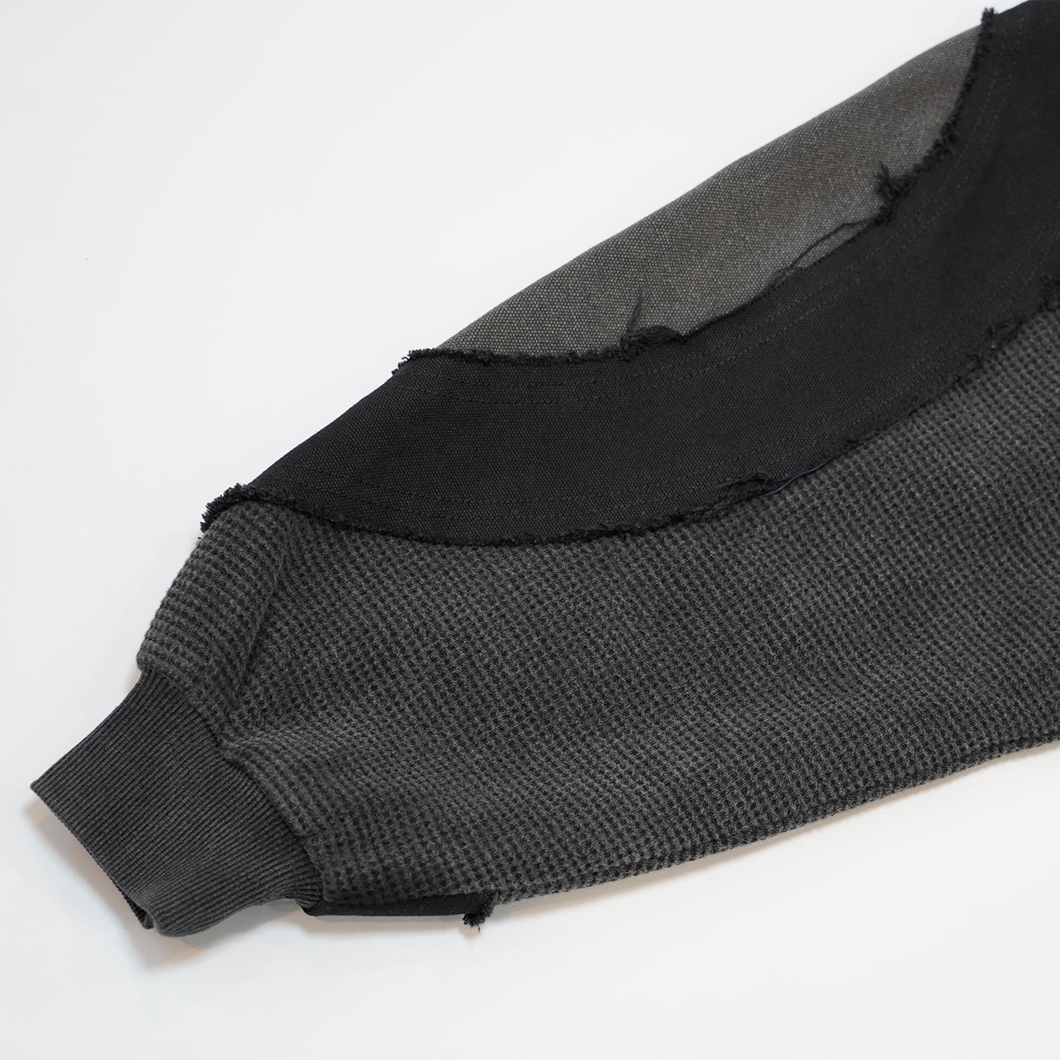 T.C.R DISTRESSED SPLICED BLOUSON - GRAY