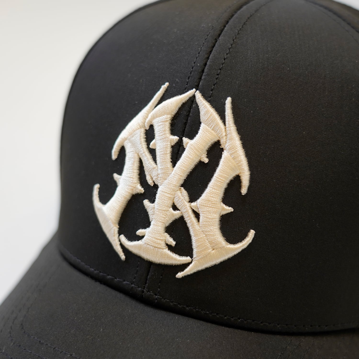 T.C.R NU-YOUTH LASER CUT HOLE QUICK DRY 6PANEL CAP - BLACK
