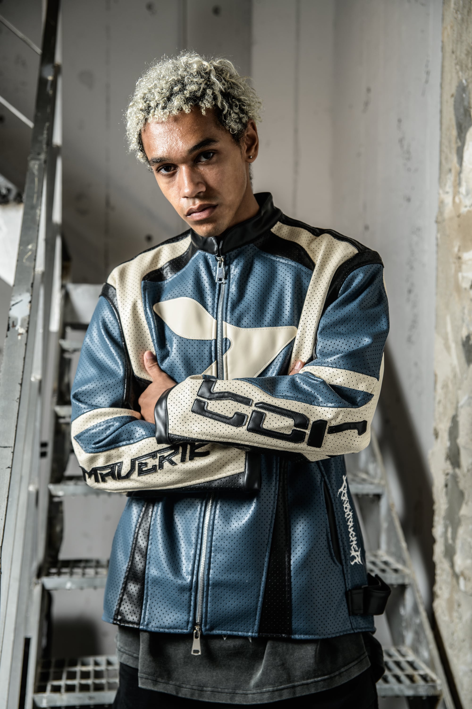 T.C.R MAVERIK MESH LEATHER MOTO JACKET - NAVY