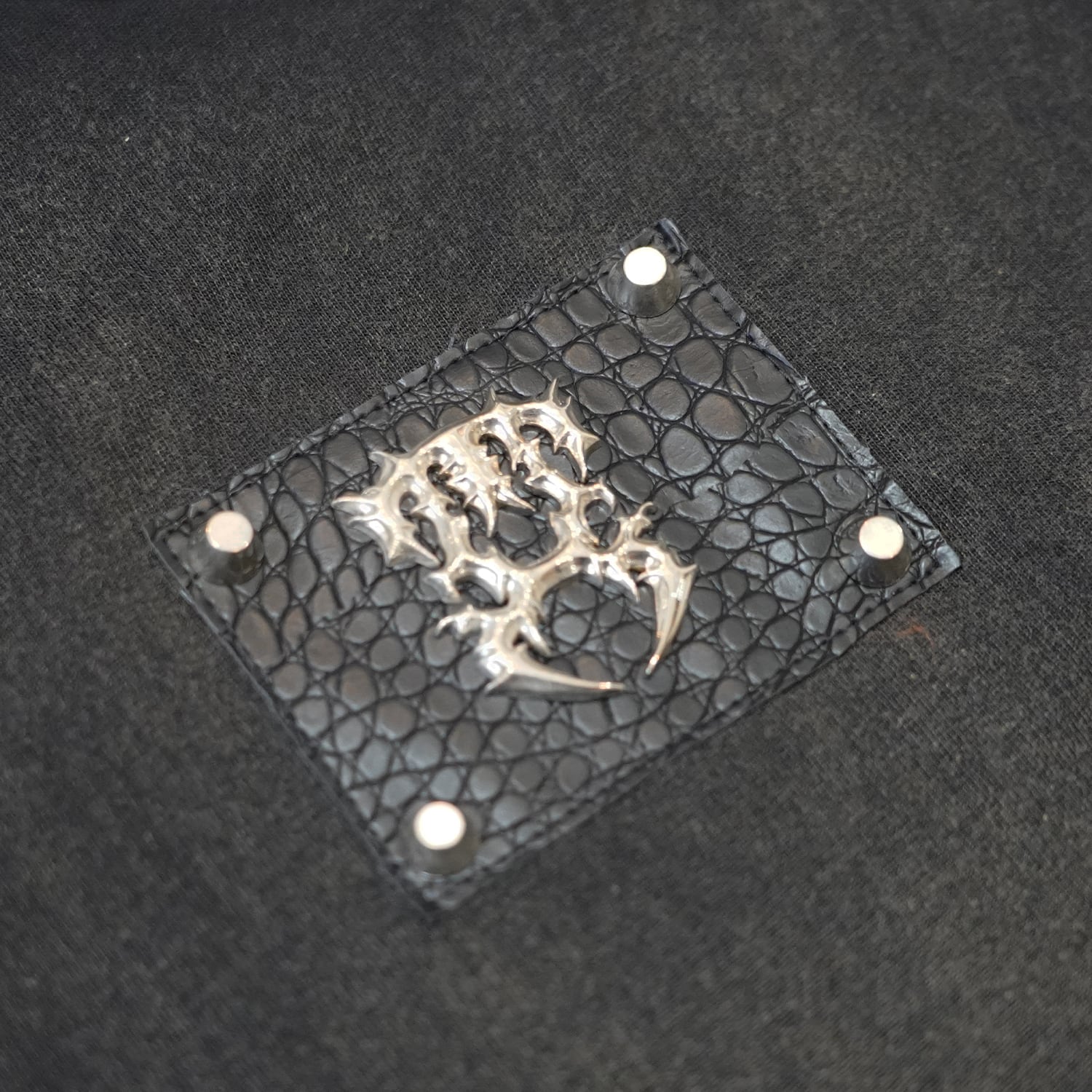 T.C.R ACID CIRCLE S/S TEE - BLACK