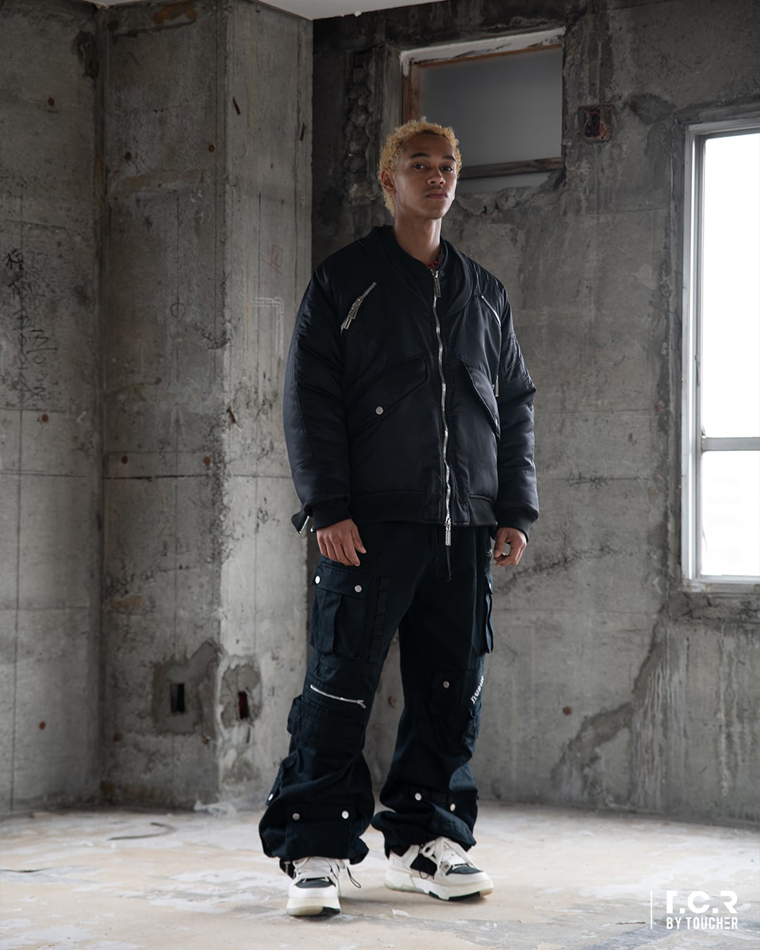 T.C.R MA-1 PADDED BOMBER JACKET - BLACK