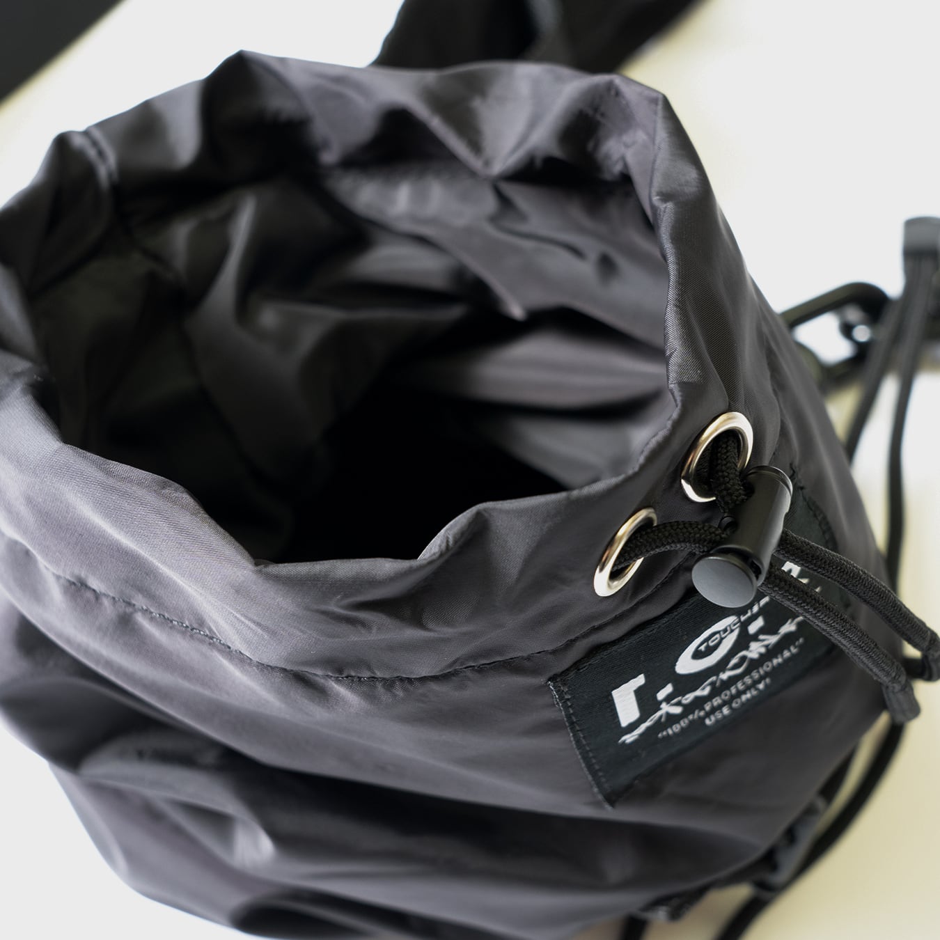 TCR-TEX MILITARY BODY BAG - BLACK