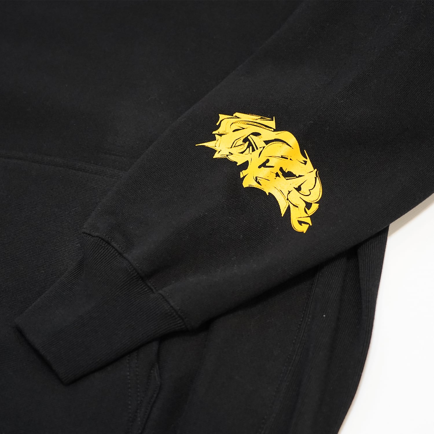 T.C.R CREW  PULLOVER HEAVY OUNCE HOODIE - BLACK
