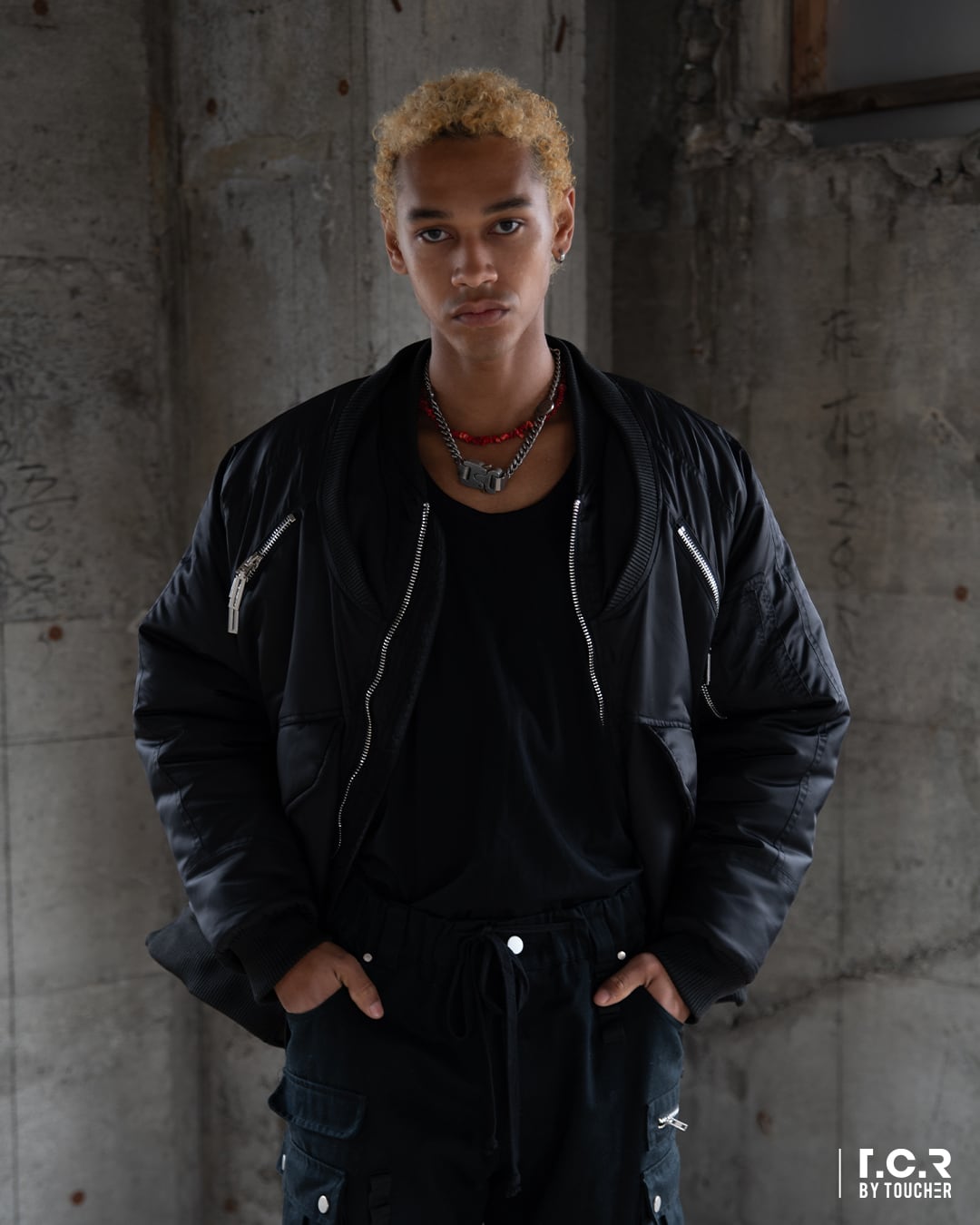 T.C.R MA-1 PADDED BOMBER JACKET - BLACK