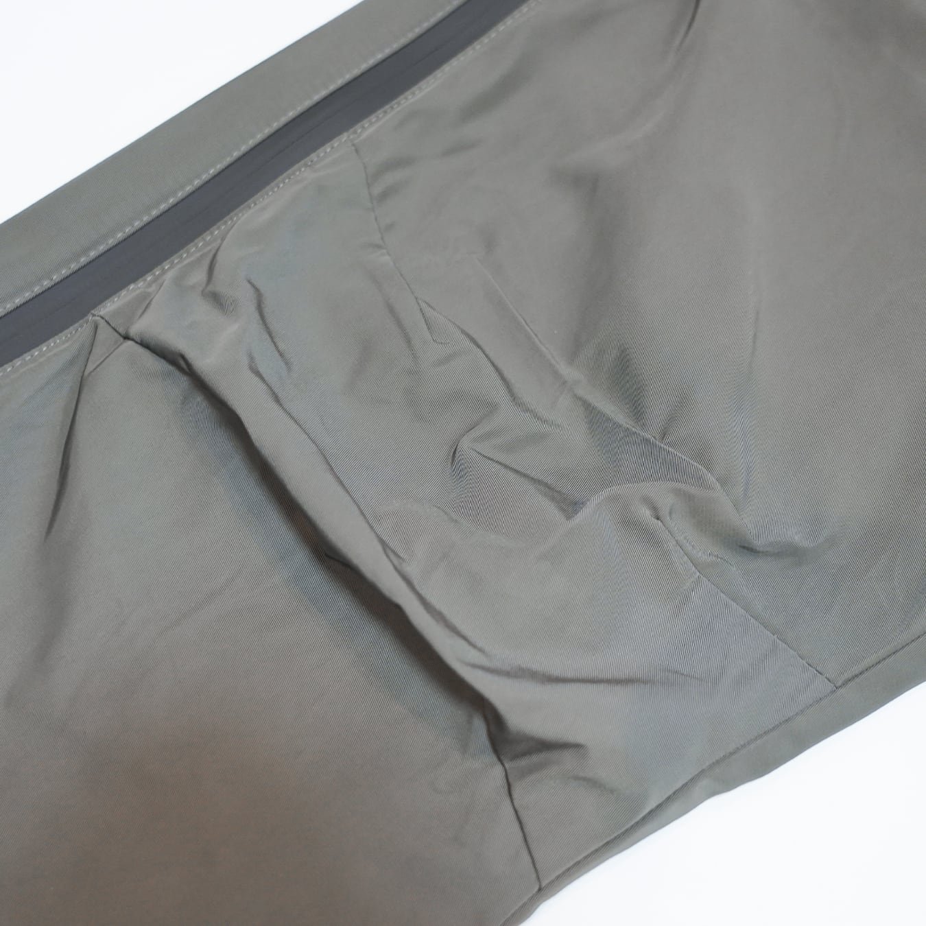T.C.R TECH SHELL PANTS - GRAY