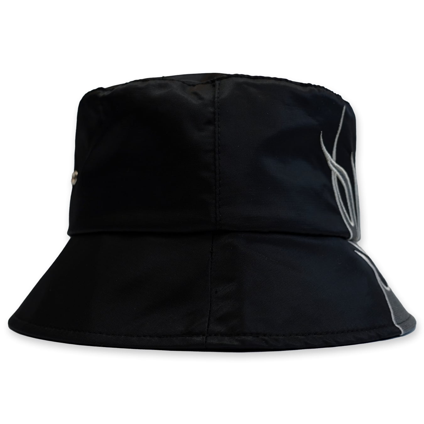 T.C.R FLAME NYLON BUCKET HAT - BLACK