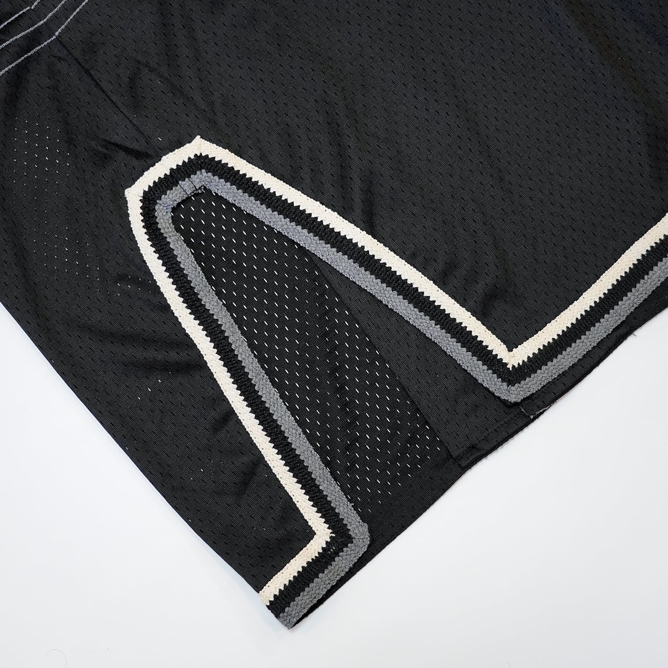 T.C.R CNTRL MESH SHIRTS - BLACK
