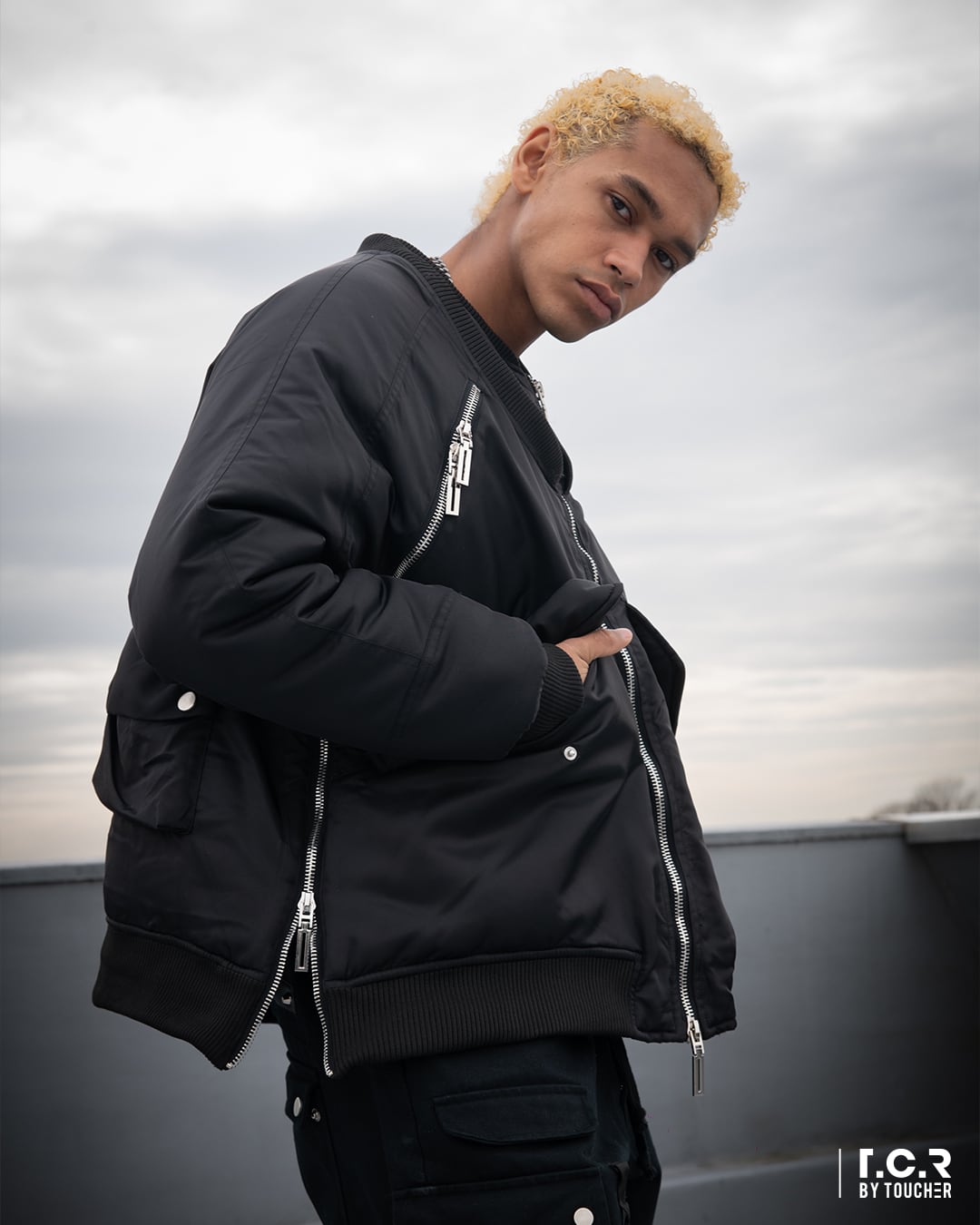 T.C.R MA-1 PADDED BOMBER JACKET - BLACK