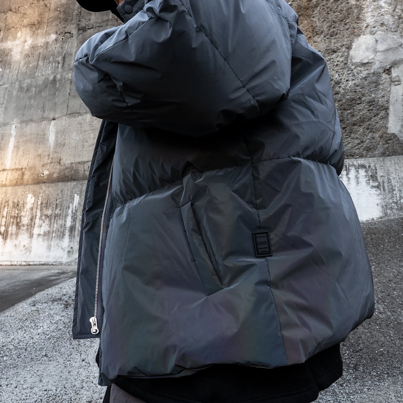 REFLECTIVE PUFFER JACKET - GRAY
