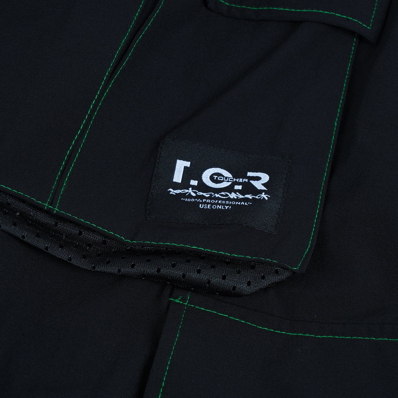 T.C.R EQUIPMENT SHELL SHORTS V3 - BLACK/GREEN